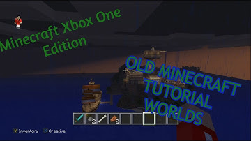 Exploring Old Minecraft Tutorial Worlds / Nostalgia