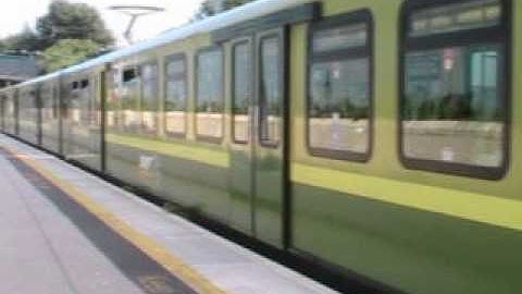 Killester-8100 class Irish Rail dart no.8129 departs for Malahide