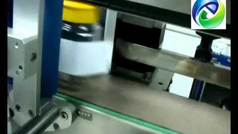 Octagon Bottles Labeling Machine Three Side Square Bottles Labeler