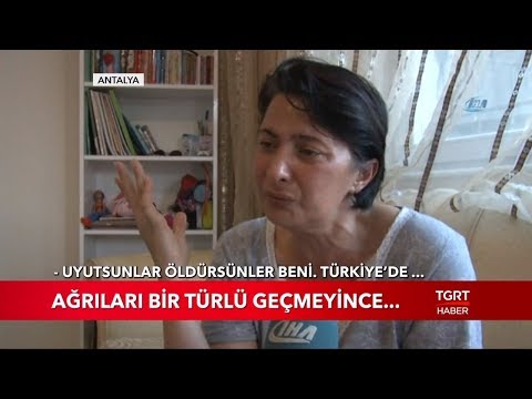 Video: Rujları Dişlerinizden Nasıl Uzak Tutarsınız: 9 Adım (Resimlerle)