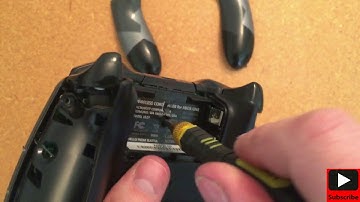 How to open an Xbox One Controller [FAST & EASY]
