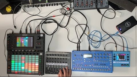 Alex Fain LIVE TECHNO DAWLESS  (Akai Force + ANALOG 4 )