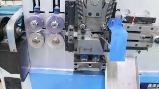 High speed mechanical wire bending machine
