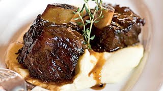 Braised Beef Short Ribs Cooked in a Crock Pot