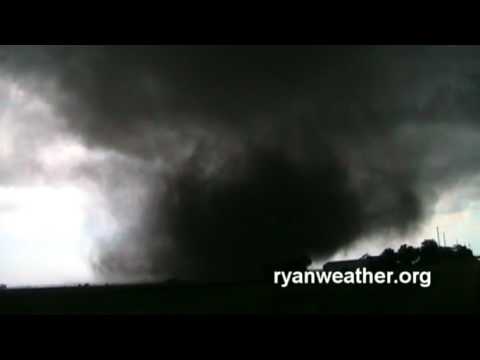 Tornadoes West of Aurora, Nebraska - 6/17/09