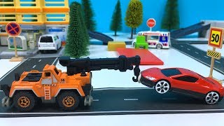 CREA TU PROPIA CIUDAD CON MOTOR MAX DYNA CITY PLAYSET ICE CREAM SHOP TIENDA DE HELADOS CON PUENTE