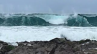 STORM BREAKING WAVES