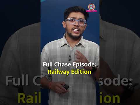 GRP जवान ने नॉन-स्टॉप ट्रेन में Chain Pulling कर के Train रोक दी, RPF वालों ने दौड़ा कर पकड़ा| #shorts