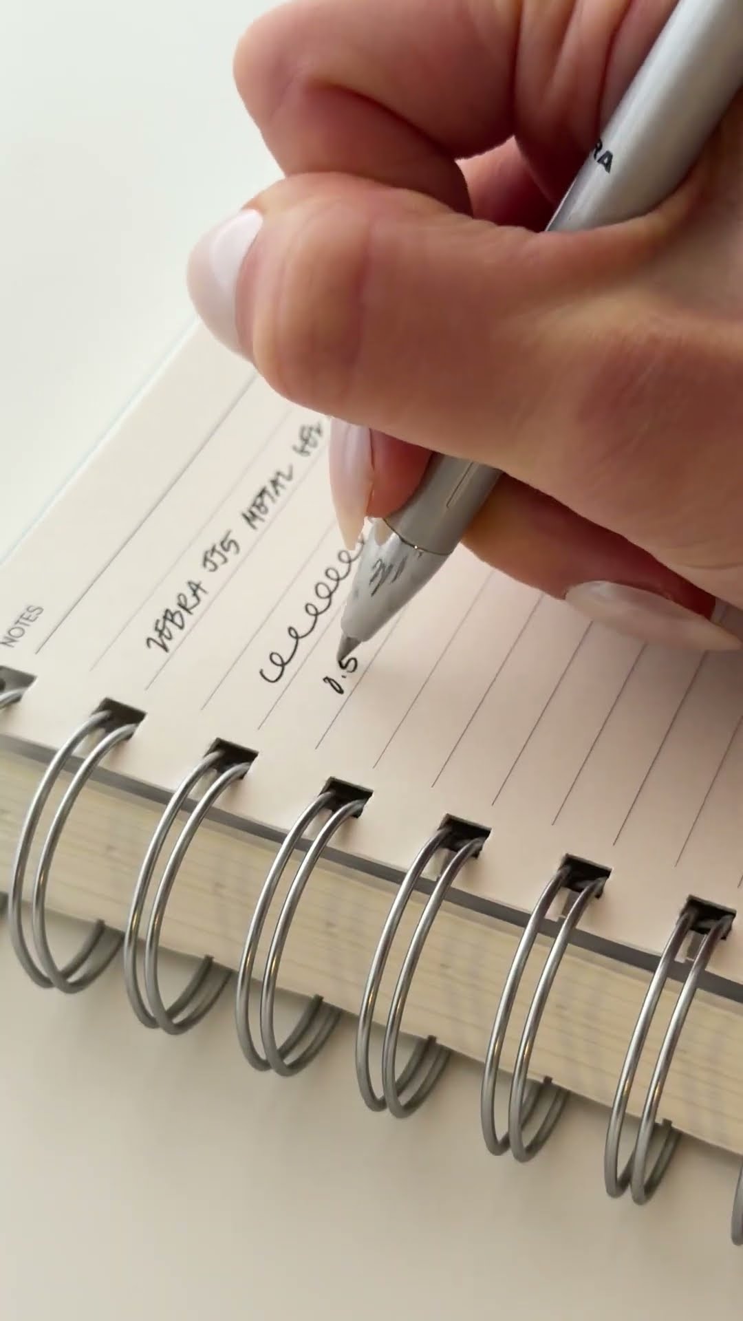 Boake 5088 Highlight Pen + Zebra JJ5 Silver Metal Gel Pen - YouTube