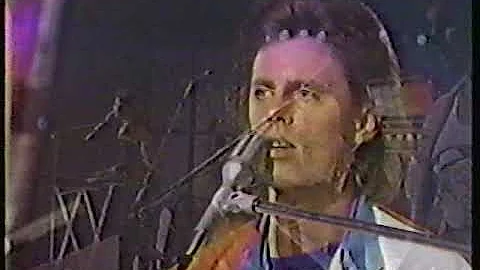 Boulevard performing Never Give Up on One Night Stand 1988