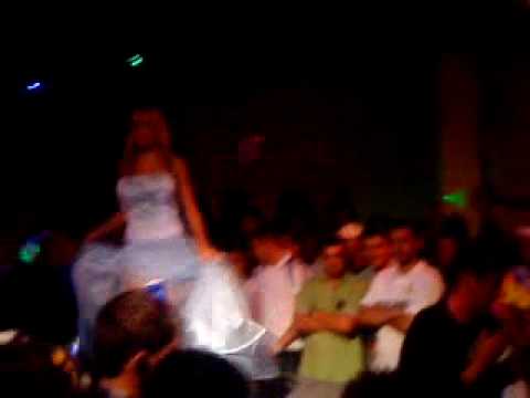 Sexy Braileanca in Club Ella din Podenii Vechi part 2 by Tiganu
