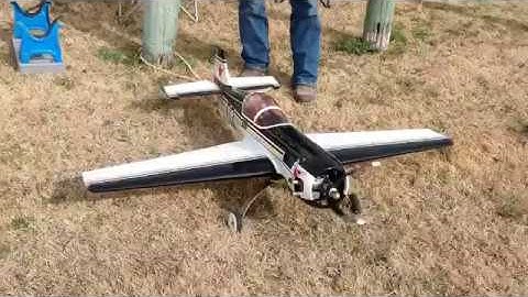 SU-26m maiden with DLE20