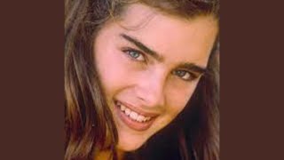 13 Sexy Photos of Brooke Shields