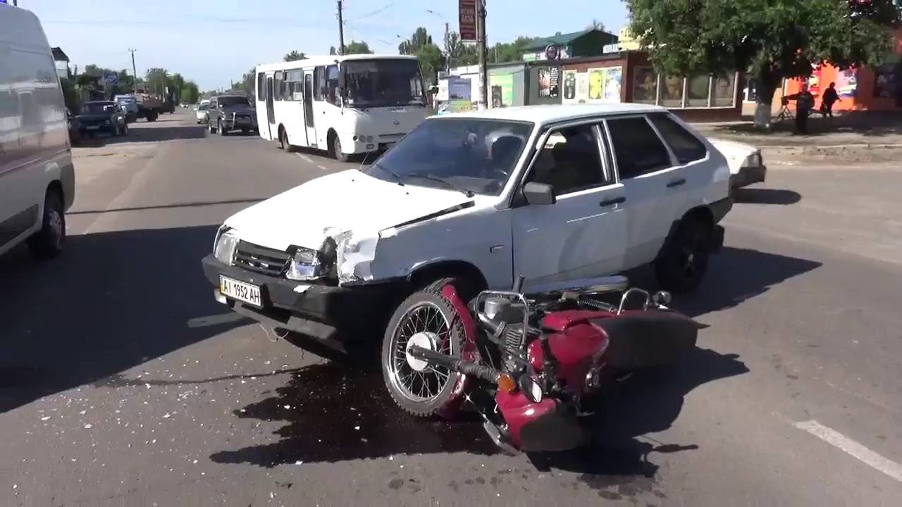 Сбил мотоциклиста лексус
