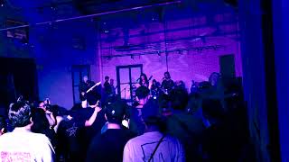 Download Lagu Moongazing and Her - Heads Over Heels, Live at Greyflowers Hold Album Showcase, Medan 2025 MP3