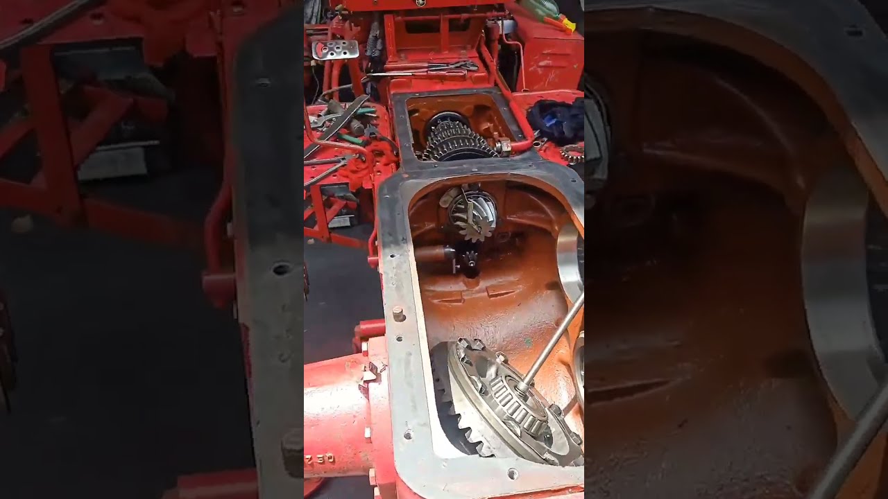 Mahindra Tractor 575 DI Gear Box Overhauling Crown Differential Job