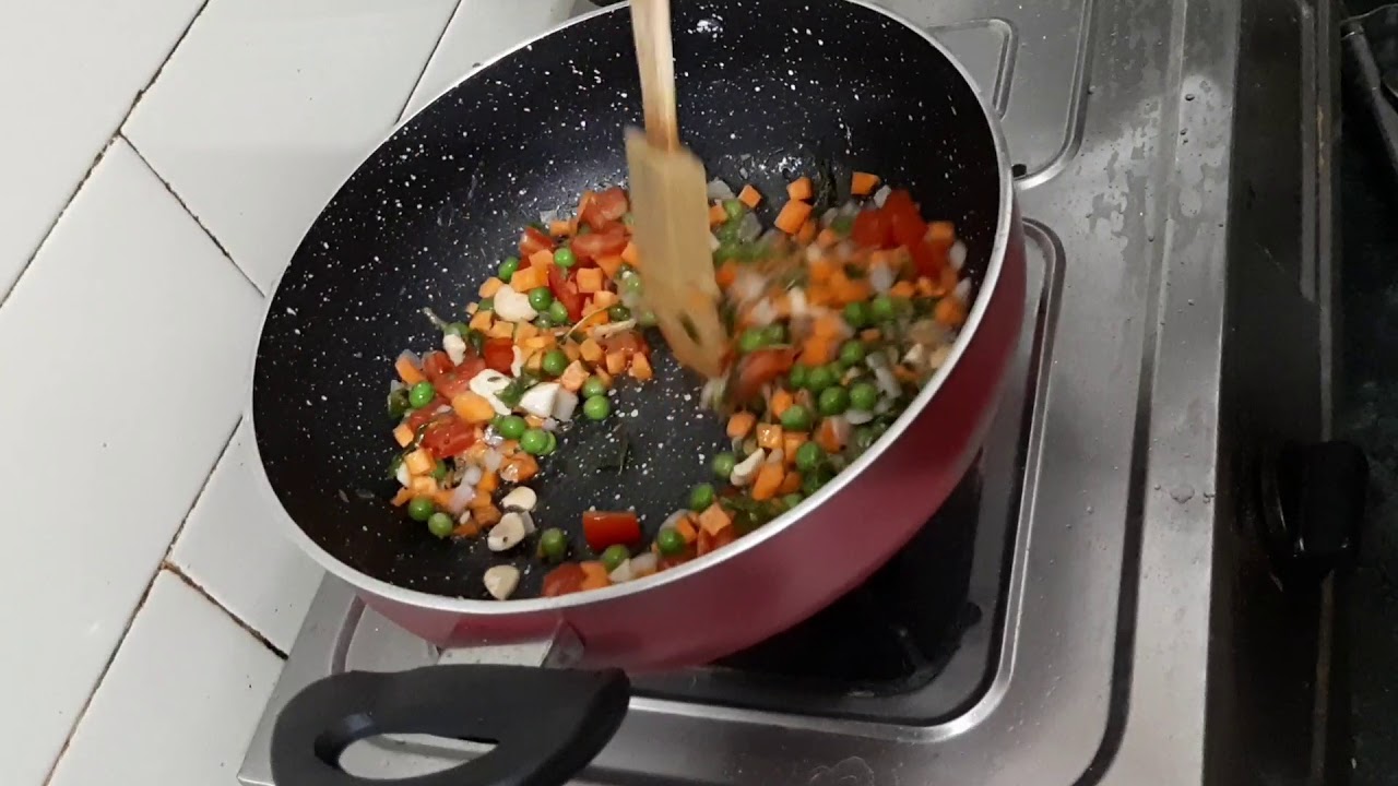 restaurant style suji ka upma very easy at home dadi maa