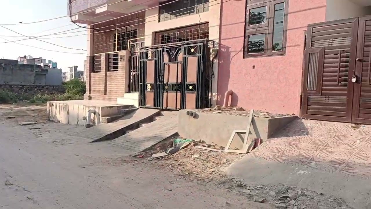 Approved villa 67 Gaj near Ganesh temple jamdoli Agra road Jaipur. Call: 7976526781 