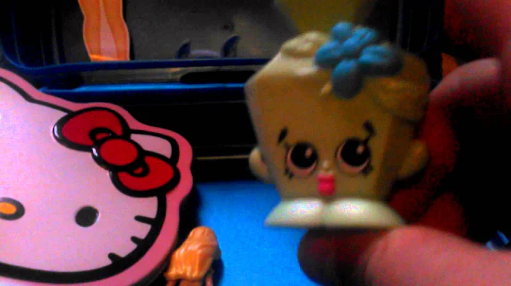 Look and see what goodies are inside