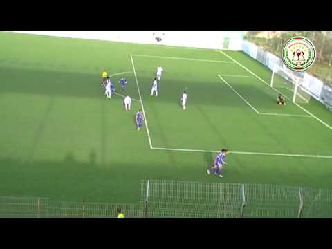 هدف ترجي واد النيص الثالث بقدم خضر يوسف في مرمى بلاطة في الاسبوع السابع عشر لدوري جوال للمحترفين 13 4 2012