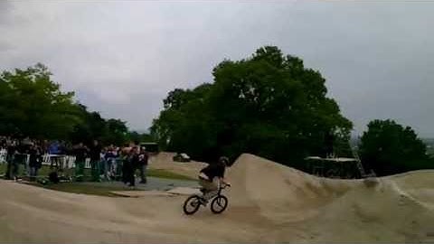 HTC One X Slow Motion Video