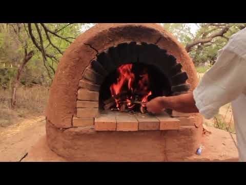 como calentar tu horno de barro - YouTube