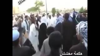 Arab's dancing to sexy b*tch