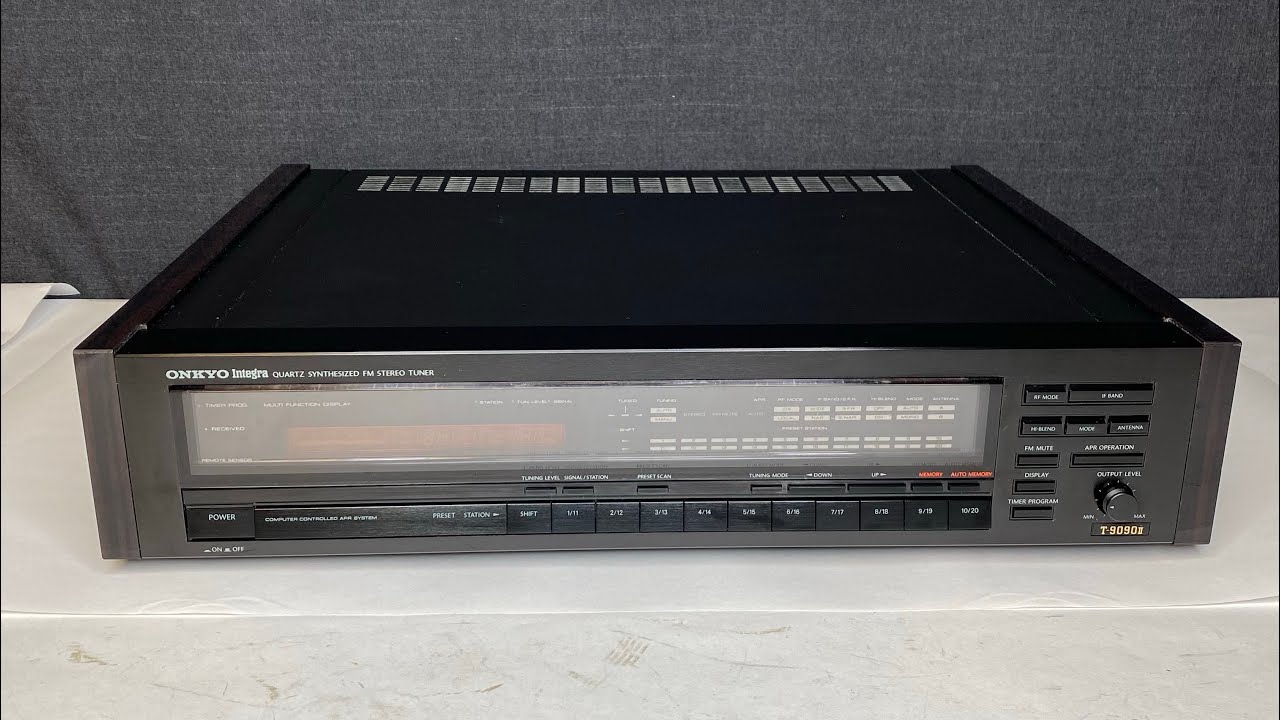 Onkyo Integra T-9090II Quartz Synthesized FM Stereo Tuner - YouTube