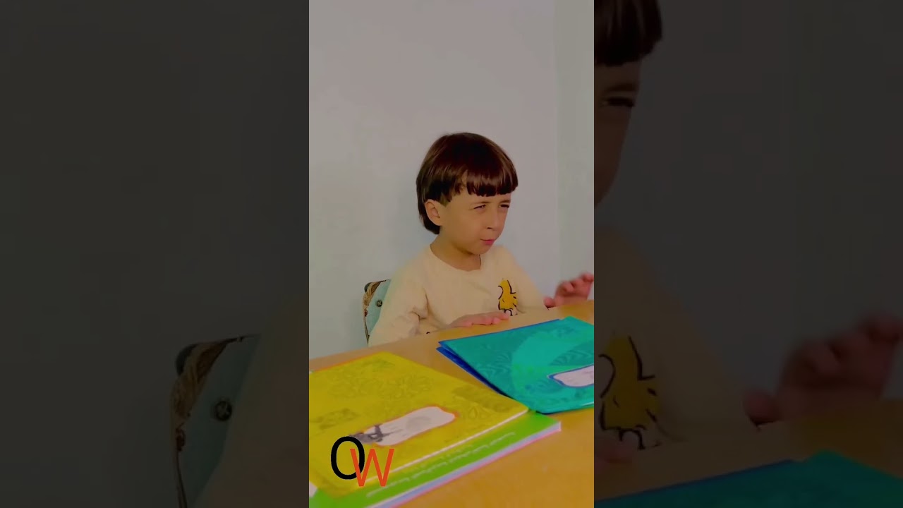 امير الشلفي و استاذة الانجليزية في اول حصة amir chelfi