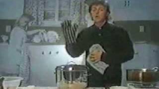 Paul McCartney making mashed potatoes