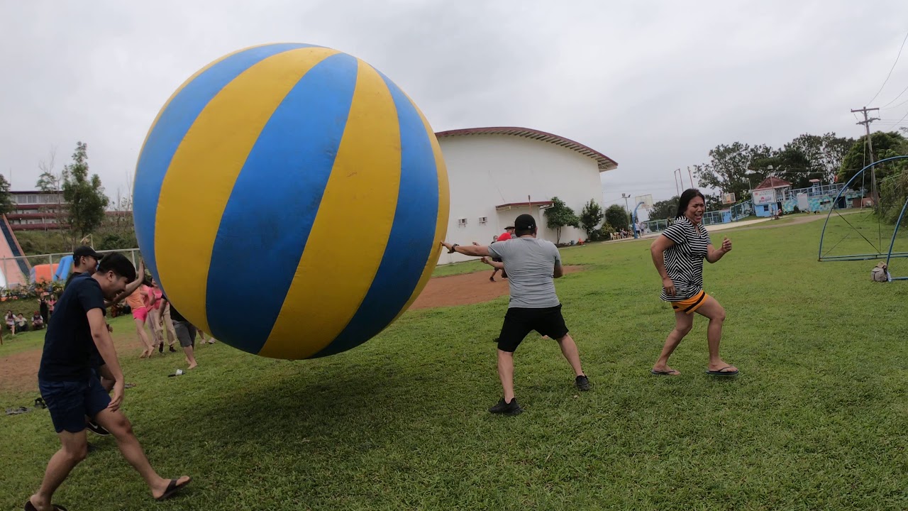 Team Building Giant Volley Ball YouTube