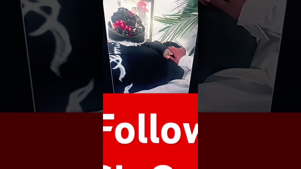 Watch Bloodhound Lil Jeff & HIS Main GF at his Funeral Open Casket #bloodhound #chicago #chiraq #oblock on YouTube Watch Bloodhound Lil Jeff & HIS Main GF at his Funeral Open Casket #bloodhound #chicago #chiraq #oblock on YouTube