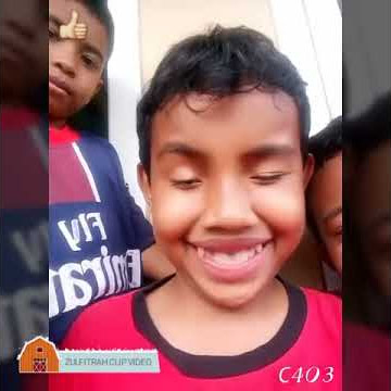 Download lagu Adik gua tanpa sengaja tertawa seperti nada dering handphone