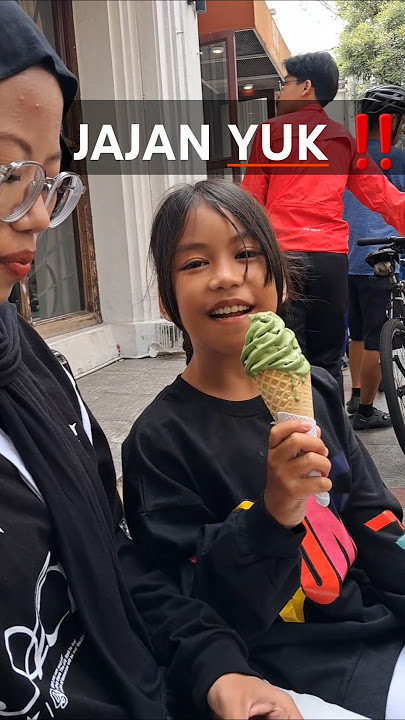 JAJAN DI BRAGA BANDUNG #travel #travellingbandung #backpacker #jajan #streetfood #jalanjalan