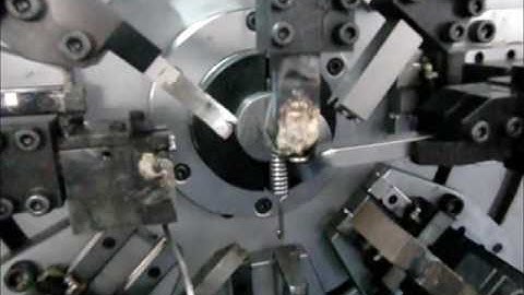 Vinston US CNC 12-420R Sample 28 - Extension Spring - Camless Multi-Axis Spring Former