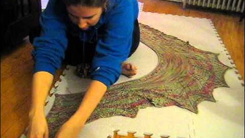 How to Block a Crescent Shaped Lace Shawl (A Wet Blocking Technique)