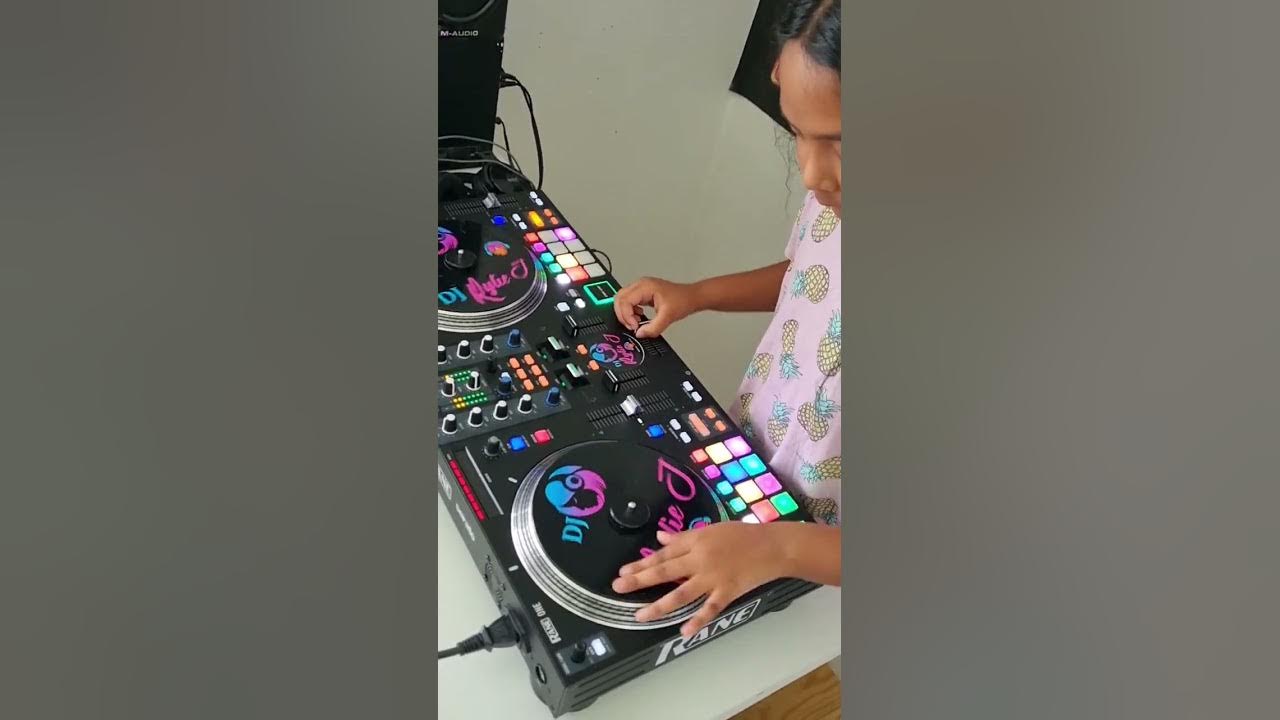 Morning practicing. how to  do scribble scratch on rane one #djryliej #raneone  #morningpractice