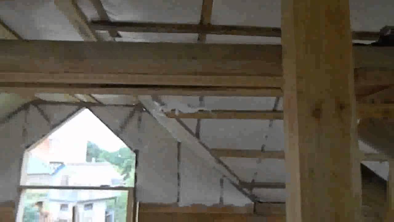 Утепление пола и кровли деревянного дома пеноизолом - YouTube