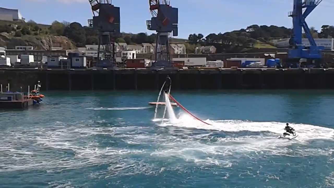 Jersey Boat Show, Flyboard Jersey 2013 - YouTube