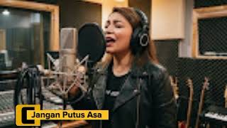 Best Of The Best Husein Bawafie            *Jangan Putus Asa* Farah Bachmed