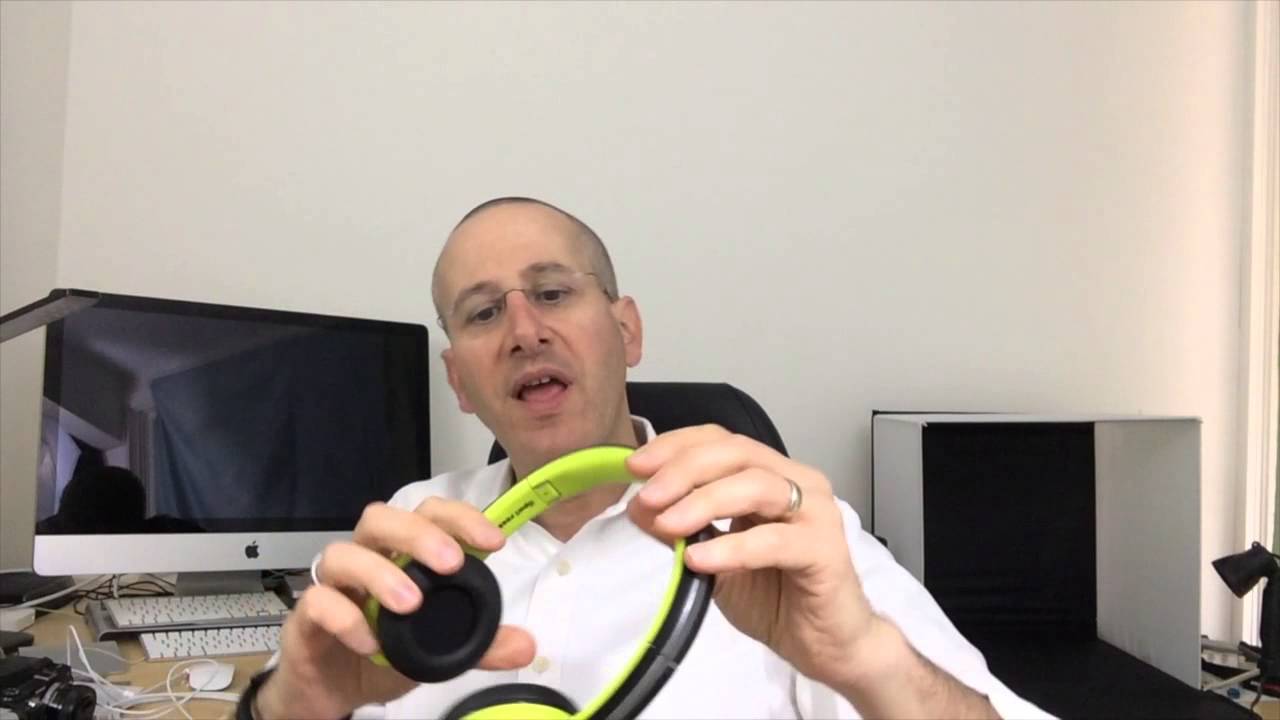 monster isport freedom vs beats wireless