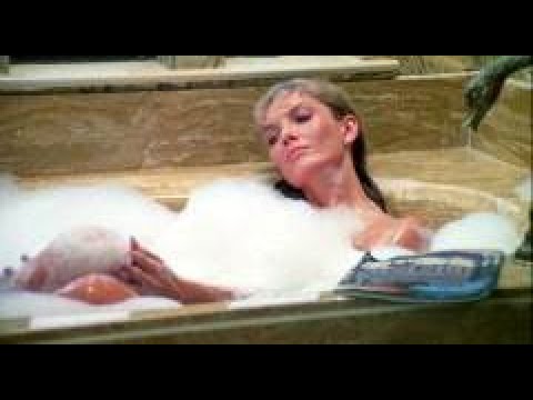 PLAY DEAD Movie Review (1983) Schlockmeisters #613