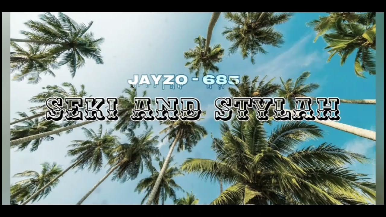 Palm tree песня. Обои пальмы. Пальмы на голубом фоне. Пальмы майами вайс. Palm tree песня.