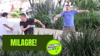 Download Lagu PEGADINHA DA ÁGUA MILAGROSA! | Pegadinhas RedeTV! MP3 Download Lagu PEGADINHA DA ÁGUA MILAGROSA! | Pegadinhas RedeTV! MP3