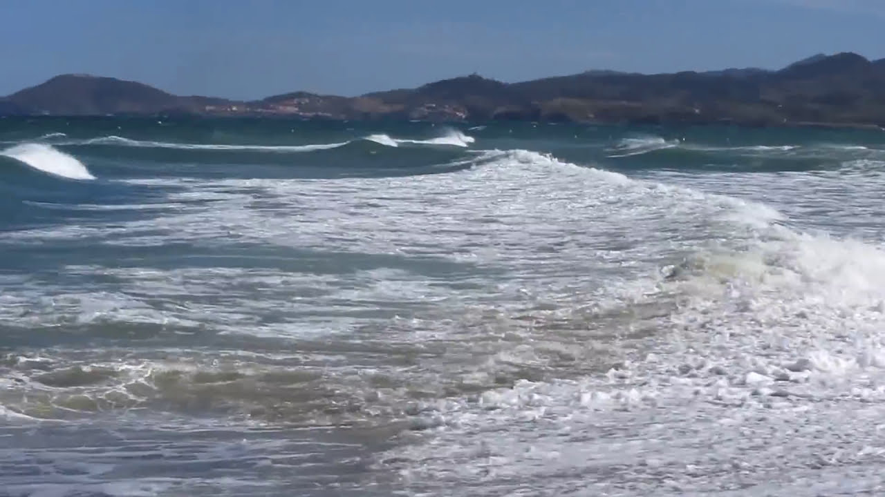 Huge Stormy waves on the Mediterranean Sea - YouTube