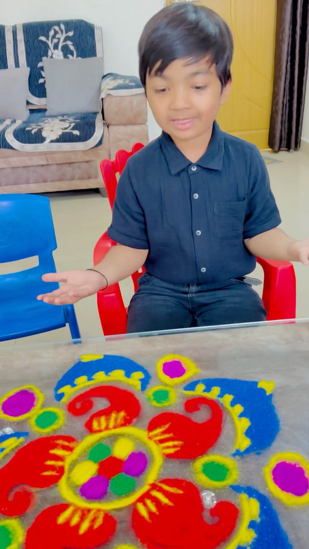 Rangoli sahi kar di ?