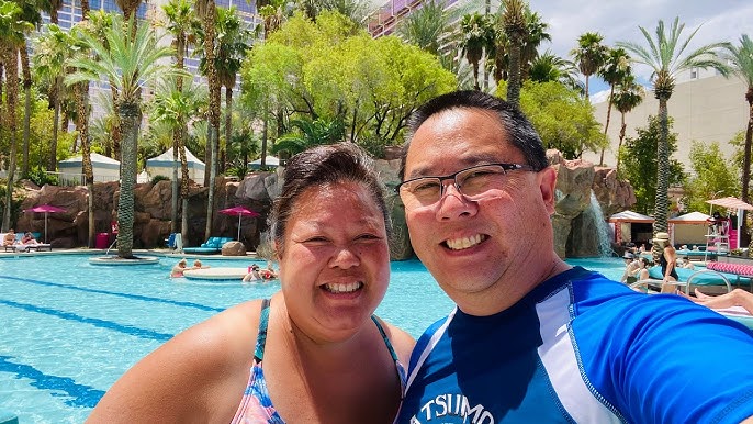 Flamingo Las Vegas on X: Make it a pool day. ☀️ 🏊‍♀️ #FlamingoBeachClub # WaterSlide #VegasSummers  / X