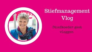 Stiefmoeder Gaat Vloggen.