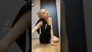 BLACKPINK ROSIE TIKTOK