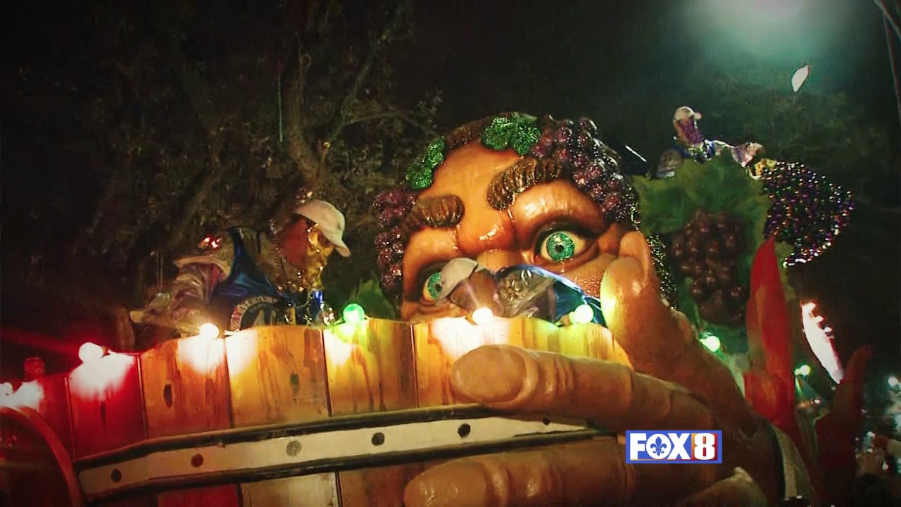 Arthur Hardy's Mardi Gras Moments - Mega Floats - Party City